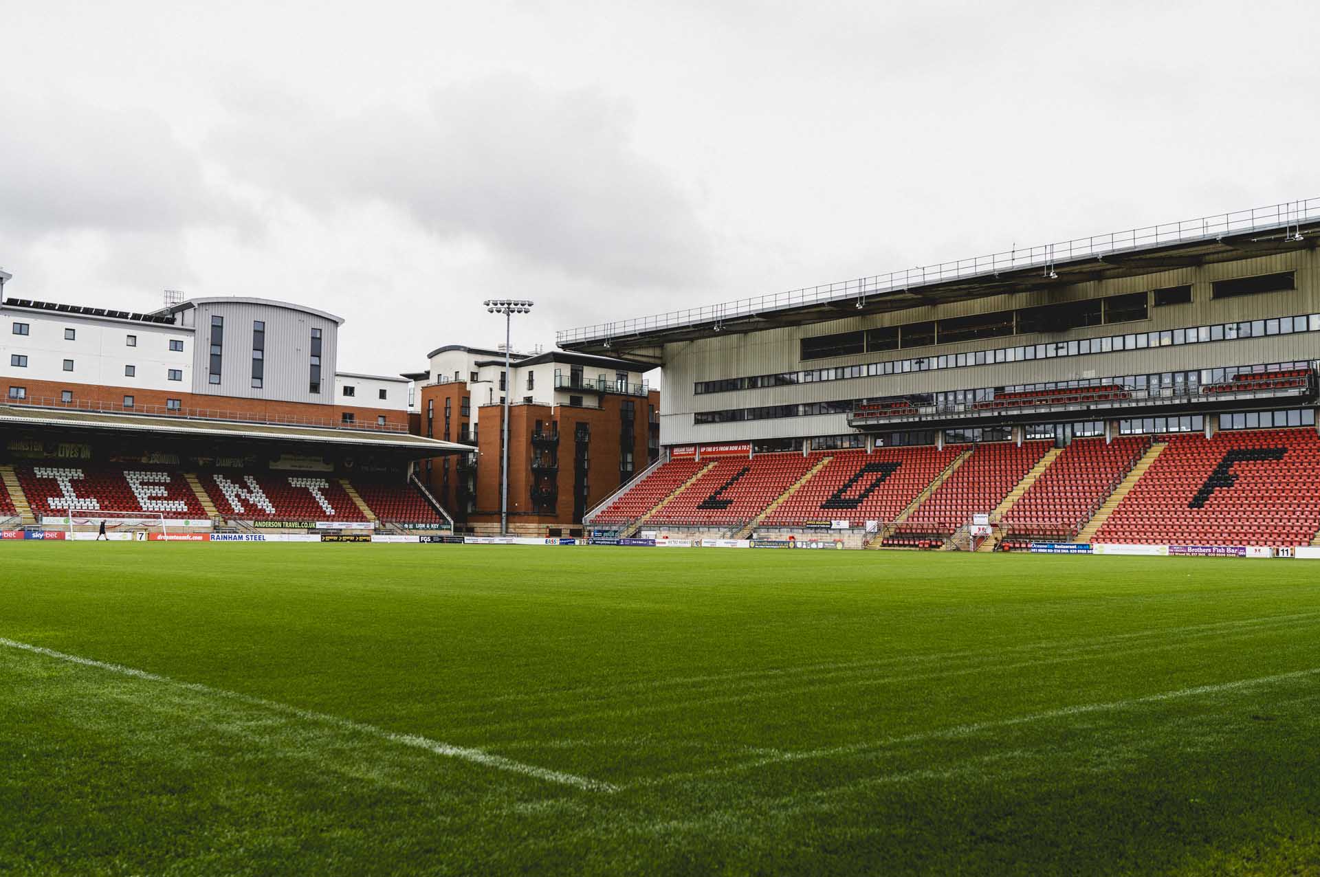 e-leyton-orient-stadium-residence-min.jpg