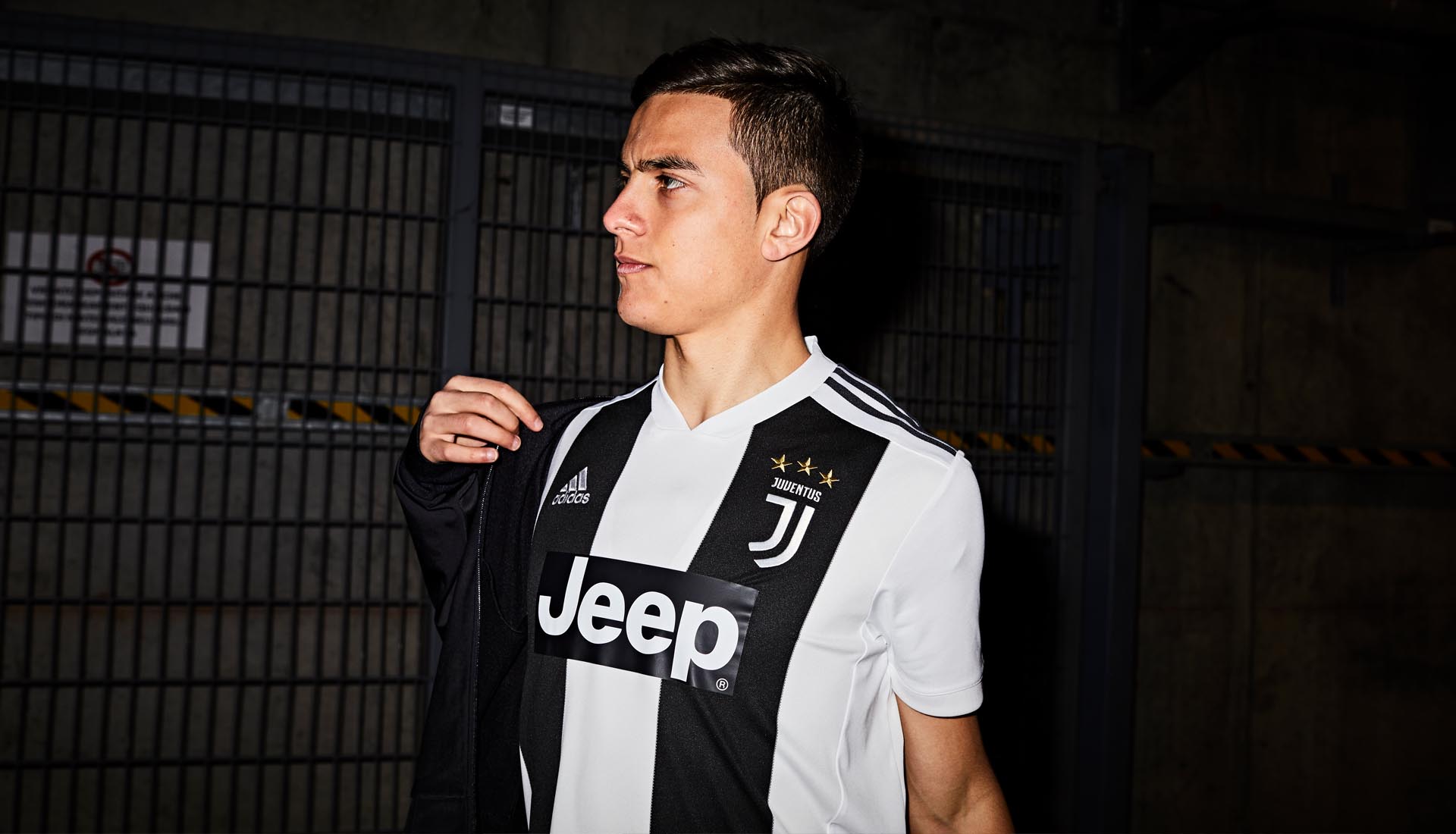 juventus-home-18-19-4.jpg